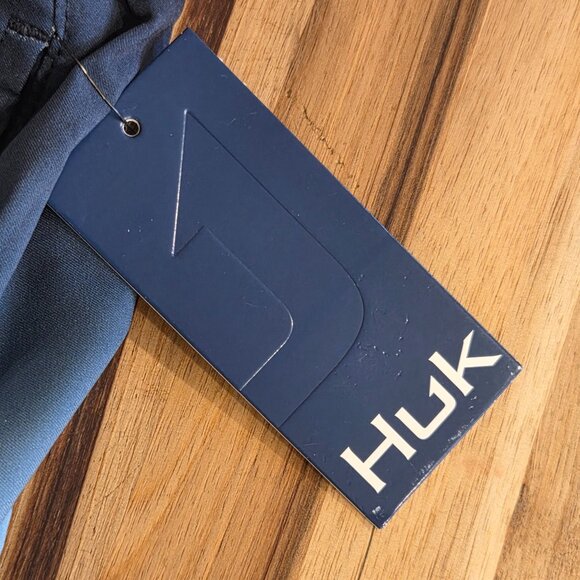Huk Water/Fishing Shorts - Picture 11 of 12